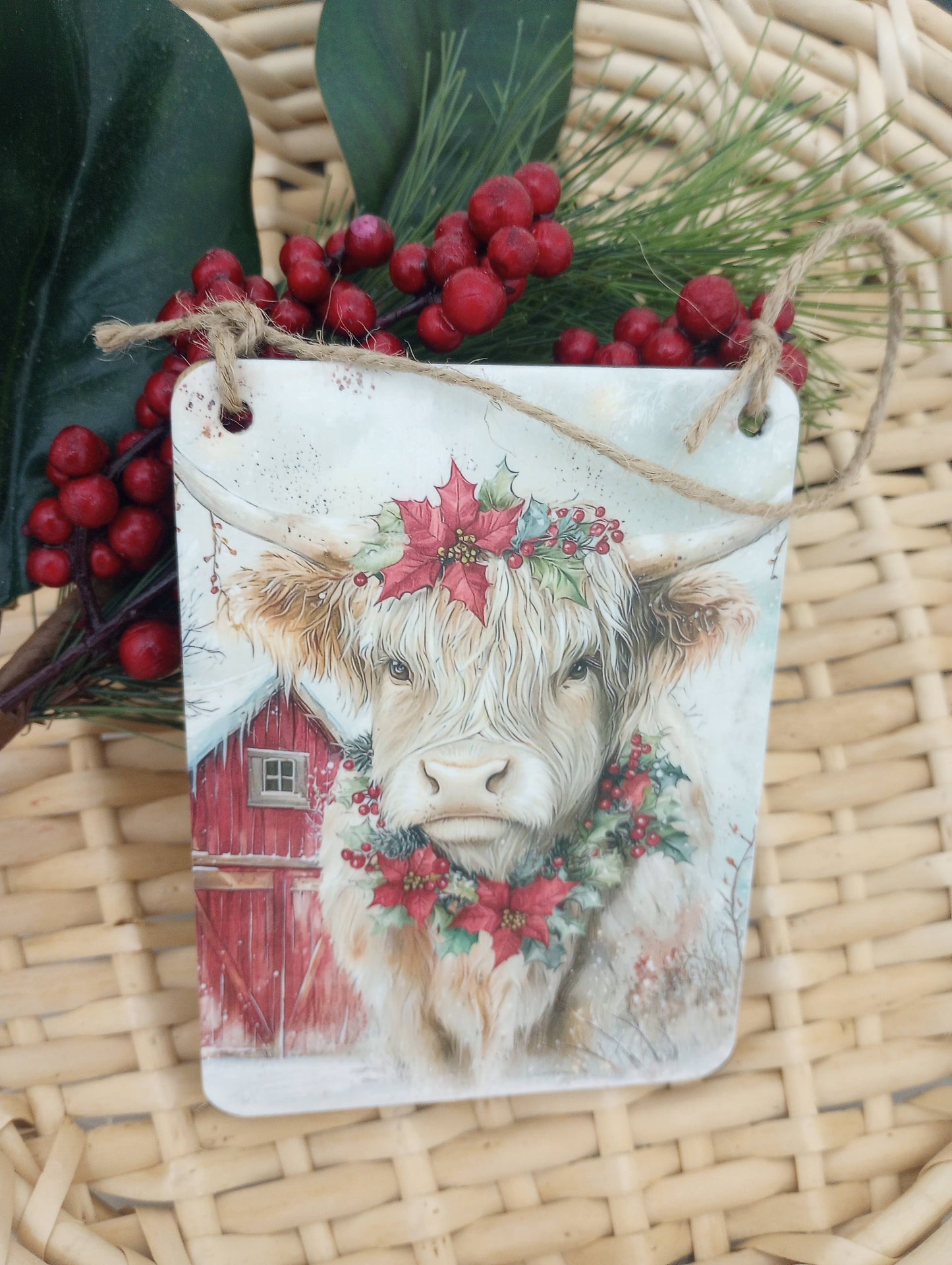 Christmas at the Olde Red Barn Ornament - Highland Cow Addie